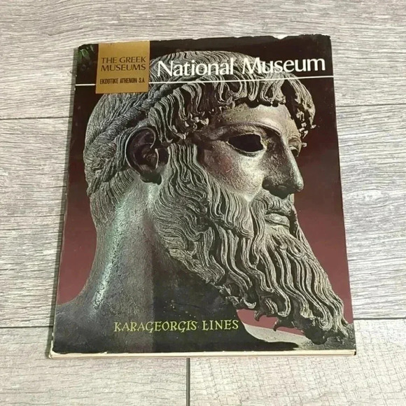 Catalog of highlights of Greek  National Archaeological Museum from 1975 - Picture 1 of 8